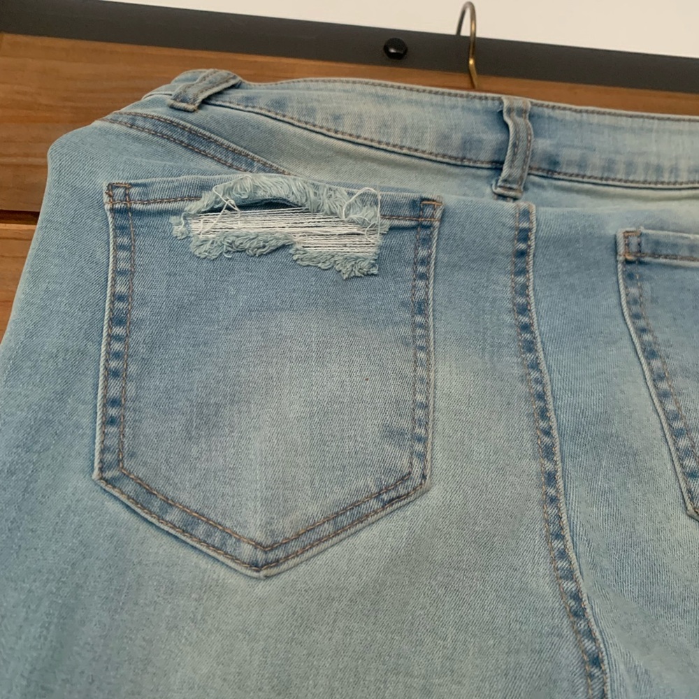 high rise Jeans Distressed Light Blue Women's Jeans size 9 by Miami - Picture 5 of 16